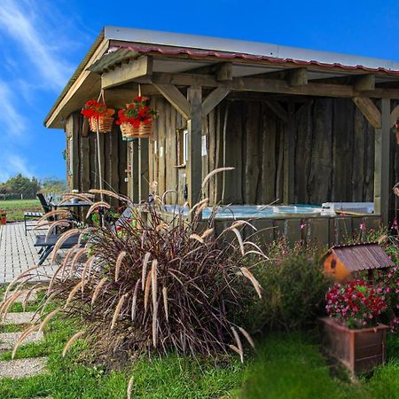 Romantic Jacuzzi Hideaway Near Heviz Rezi Extérieur photo